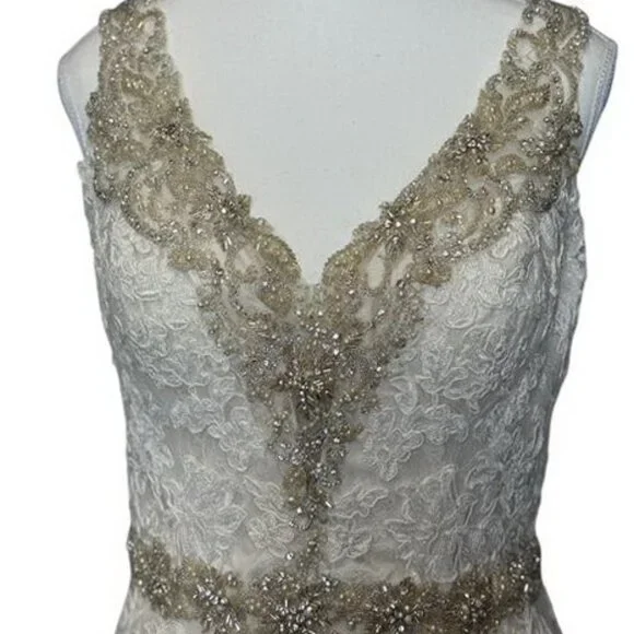 Justin Alexander Light Gold/Silver Lace Beaded Illusion Back Gown is  available for purchase on au PAY Market - Imported Goods Online Store  Co.Ltd. | au PAY Market - Online Shopping Site